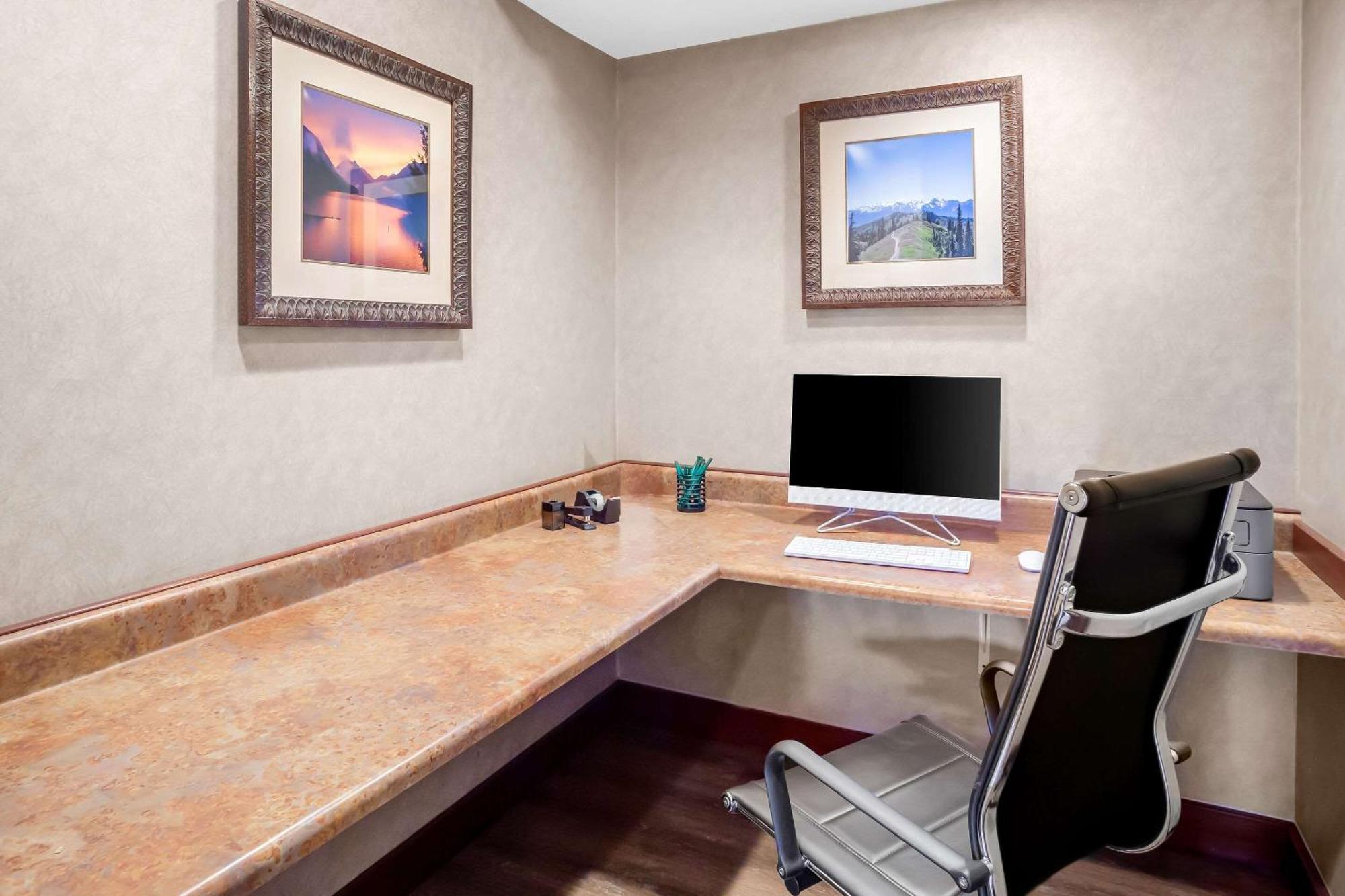 Quality Inn Port Angeles - Near Olympic National Park Екстериор снимка